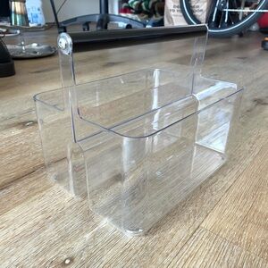 Clear Plastic Fridge Organizer Bin 2 Compartment w Handle 
Excellent Condition